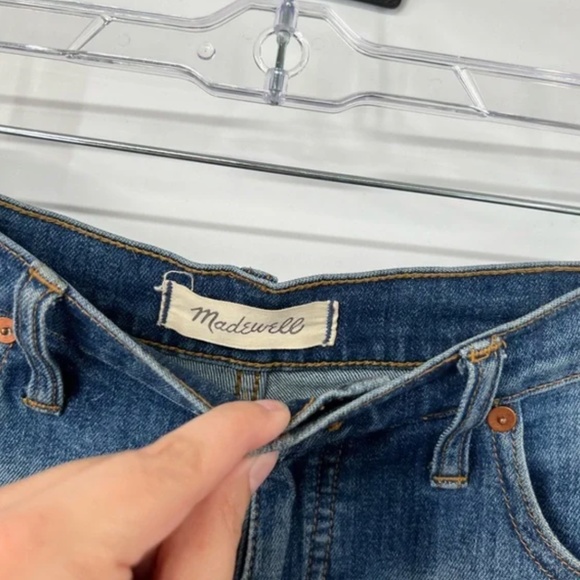 Madewell High-Rise Denim Shorts in Glenoaks Wash Cutoff Edition - Picture 4 of 8